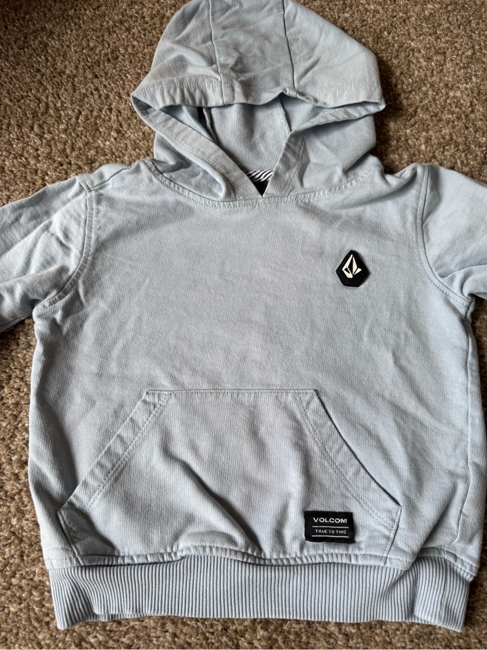 Volcom Light Blue Hoodie and Shorts Matching Set - Picture 8 of 9